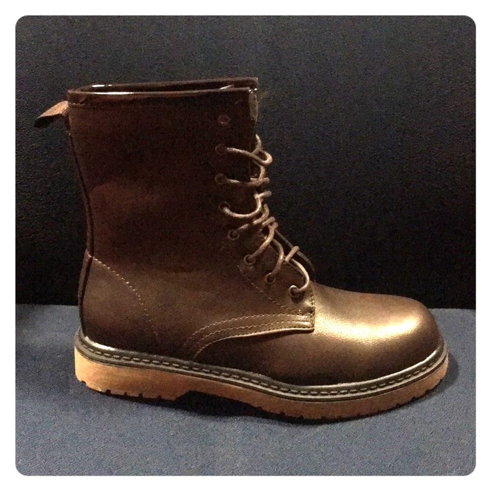 Brown Lace boots